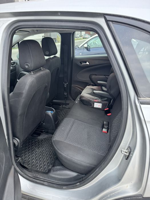 Opel crossland 2018