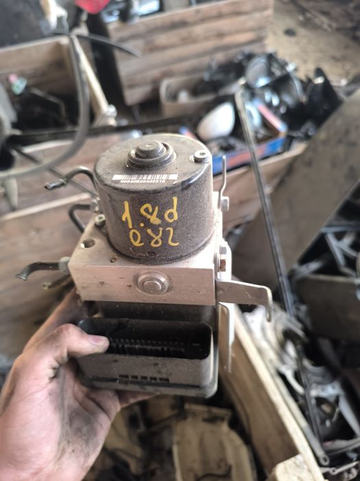 ABS модул Бмв е87 120д 118д n47 143кс 177кс bmw e87 e81 e82