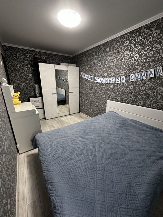 Продам трехкомнатную квартиру