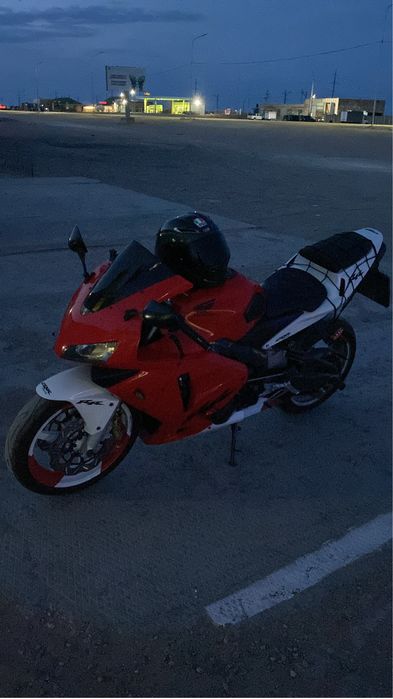 Honda CBR 600RR 2005