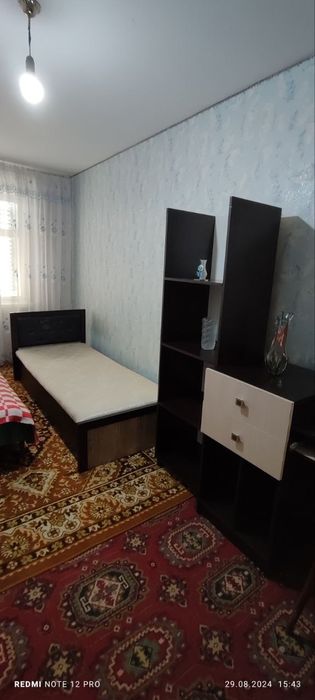 Зудлик билан 2 хонали квартира сотилади.