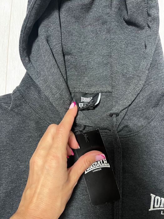 Нов Lonsdale London суичър с качулка тъмносив размер M