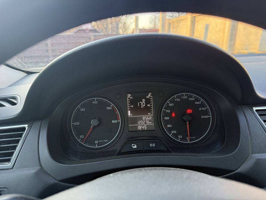 Seat Toledo 2015, 1,6 TDI 120000 km 6900 euro negociabil, unic proprietar, Iasi