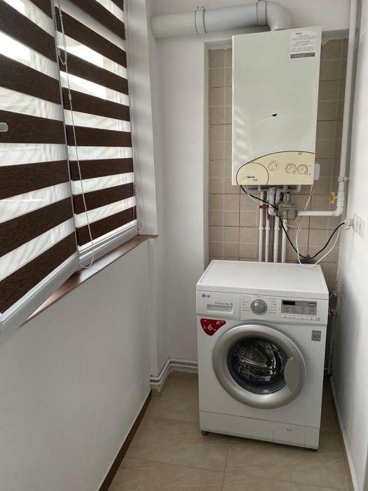 Inchiriez apartament 2 camere Strand