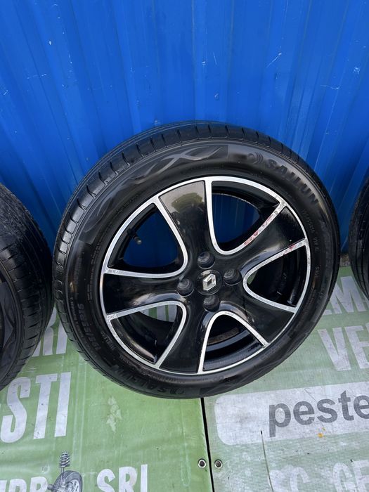 Jante aliaj R15 Renault Clio 4 cauciucuri in stare bună