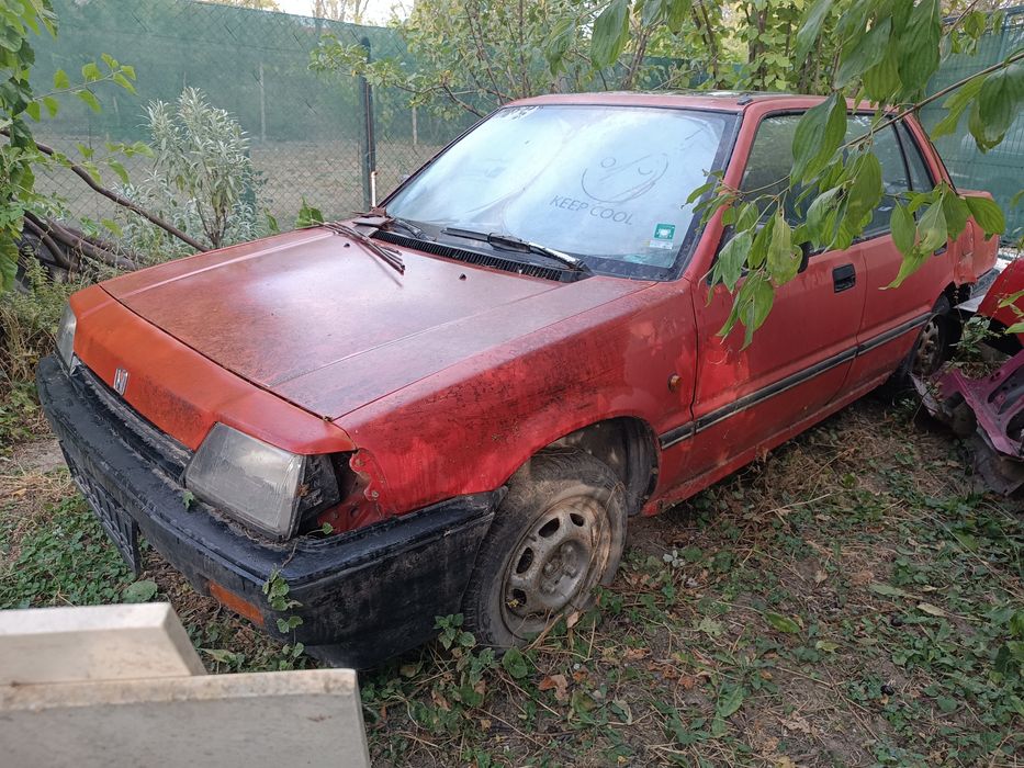 Хонда Сивик бракуван,за части.Продава се цяла.