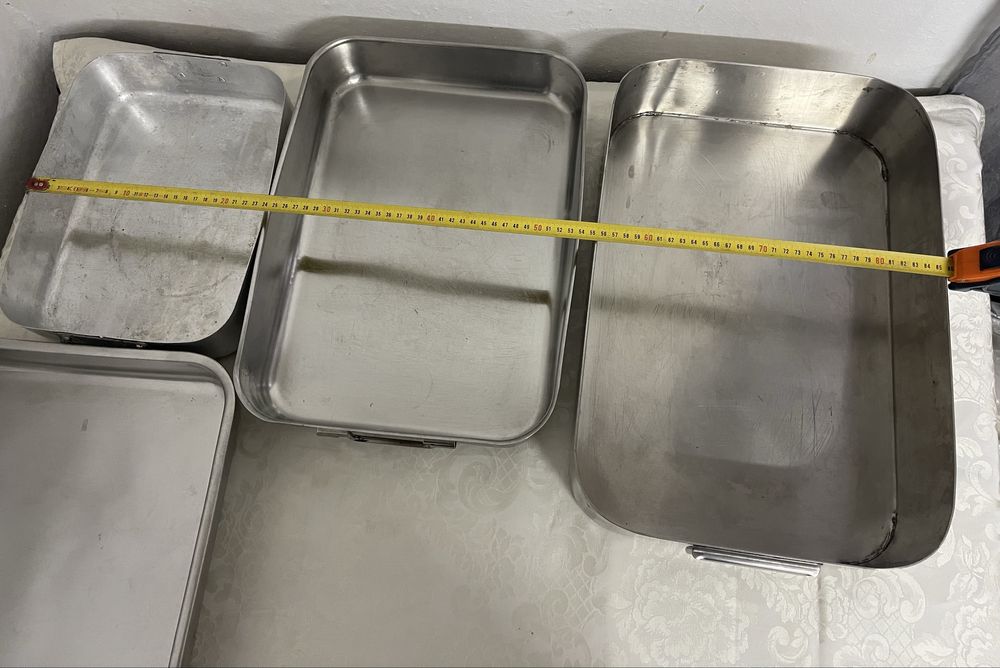 Tăvi profesionale pentru cuptor