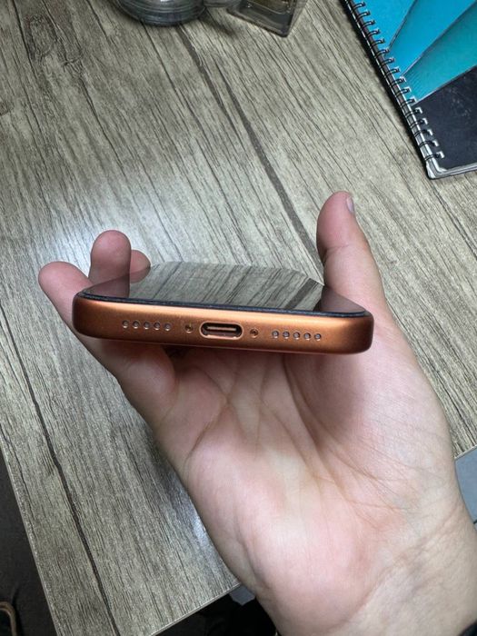 Iphone 17 Pro Orange
