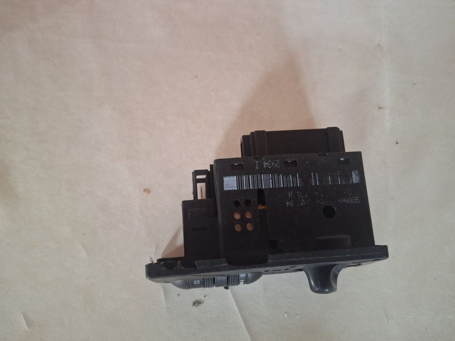 Переключатель фар