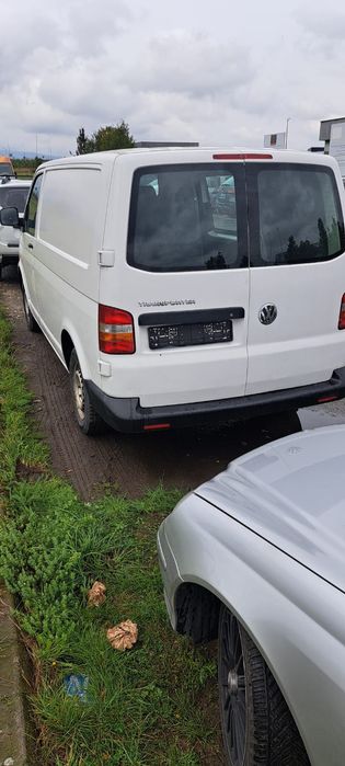 Vând t5 adus recent din germania