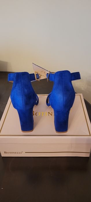 Sandale albastre mas.38