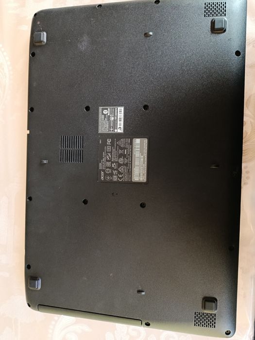 Acer notebuuk sotiladi