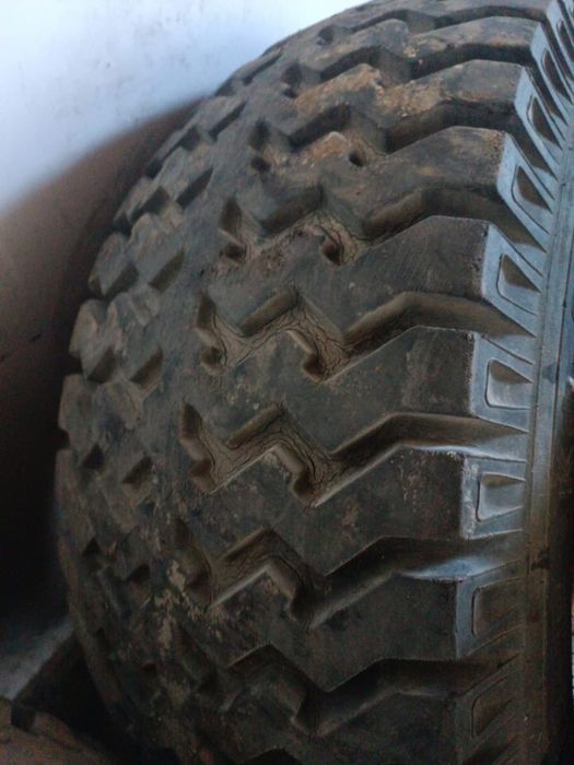 Шины грузовой.