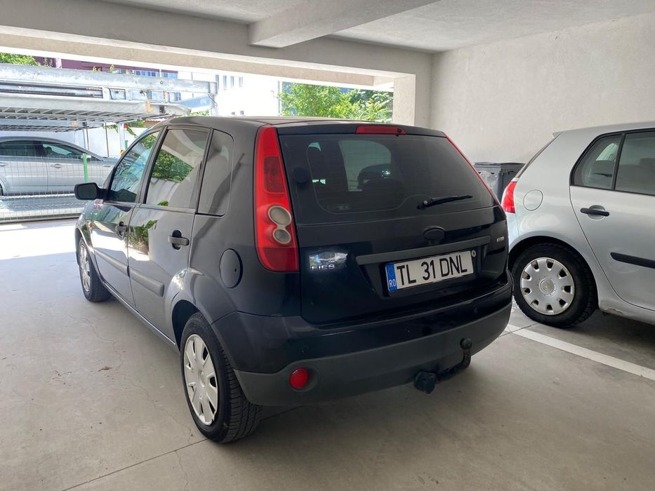 Vând Ford Fiesta 1.6 TDI An 2008 AC stare impecabila  Km 150000 de mii real verifitați