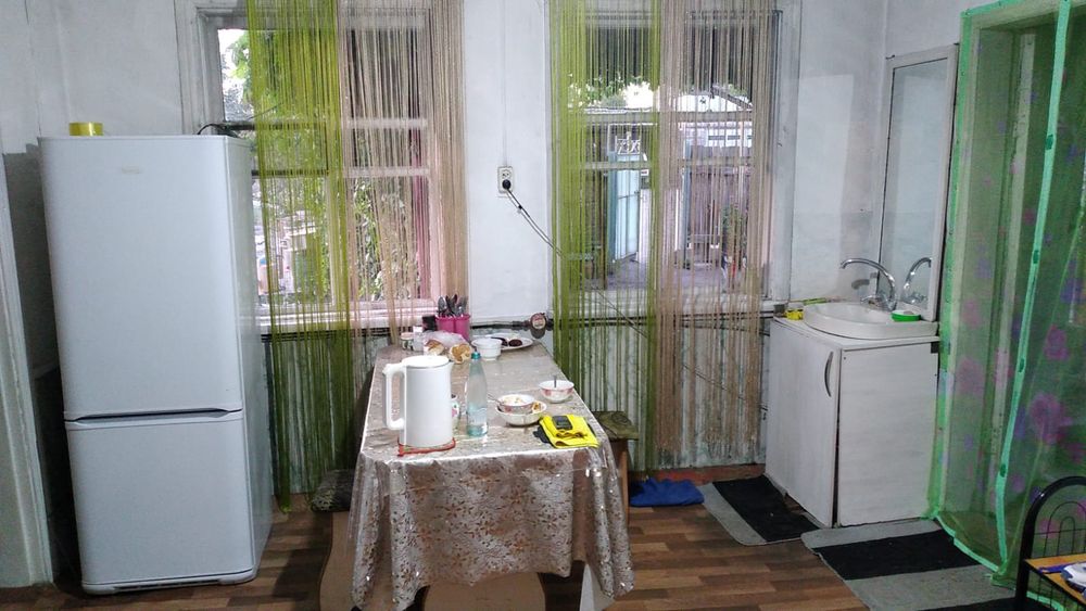 Продам дом с участком 10 сотак