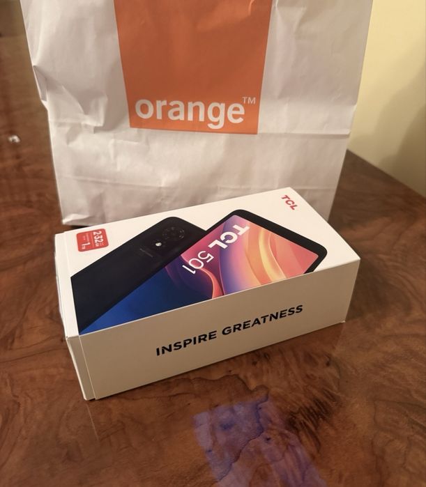TCL 501 smartphone telefon