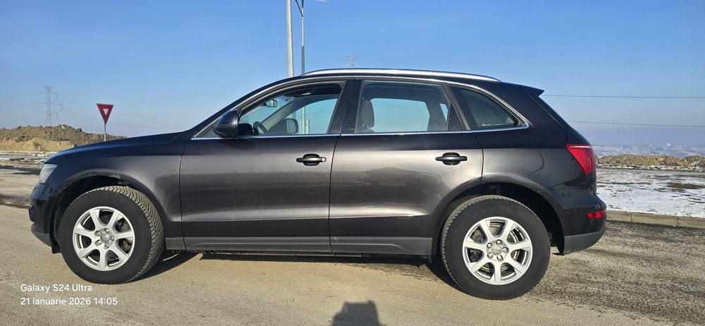 Audi  Q5-2,0 TDI QUATTRO Manual An-2012 VARIANTE AUTO