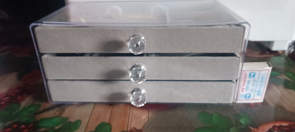 Комодики бархатные для аксессуаров можно на подарки