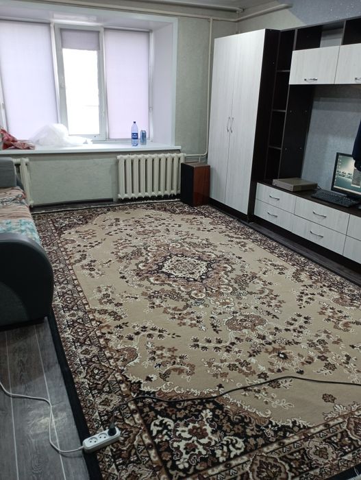 Продам ковер 2,4*4м