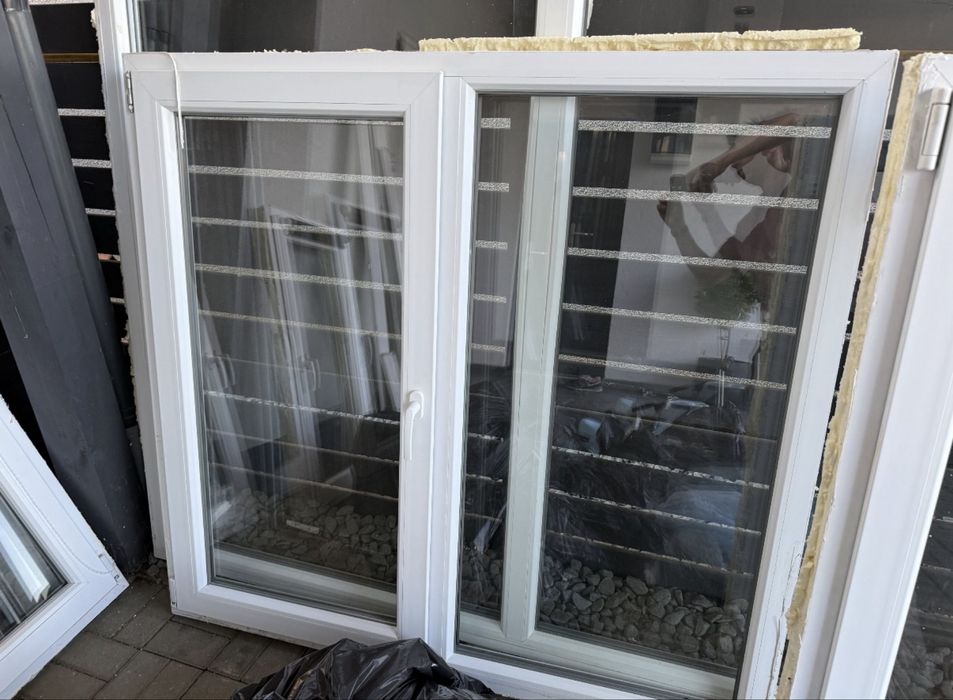 OCAZIE doar astazi !! Geamuri termopan + pervaz tabla + 4 Rulouri Aluminiu