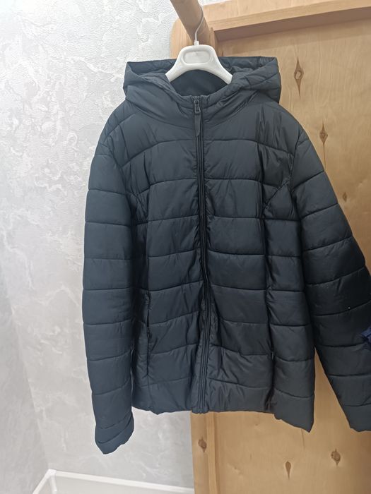 Куртка весна по 7тыся 52