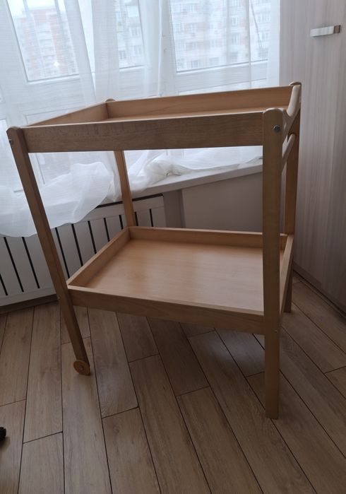 Пеленальный столик