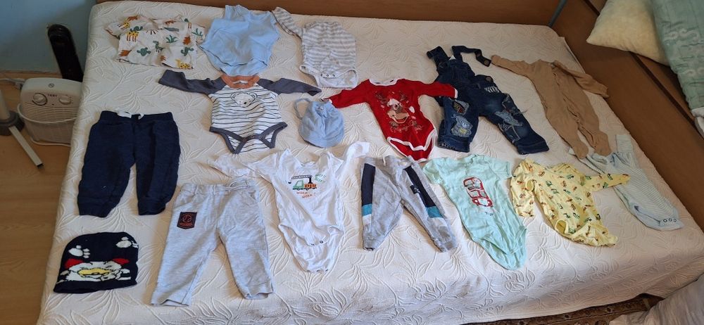 Лот Бебешки дрехи 0-12 месеца момче