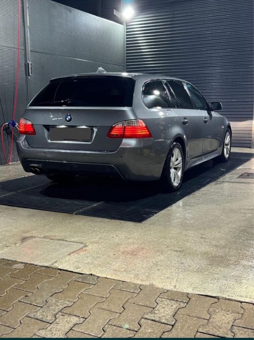 Haion electric/ portbagaj bmw E61 seria 5 amortizor