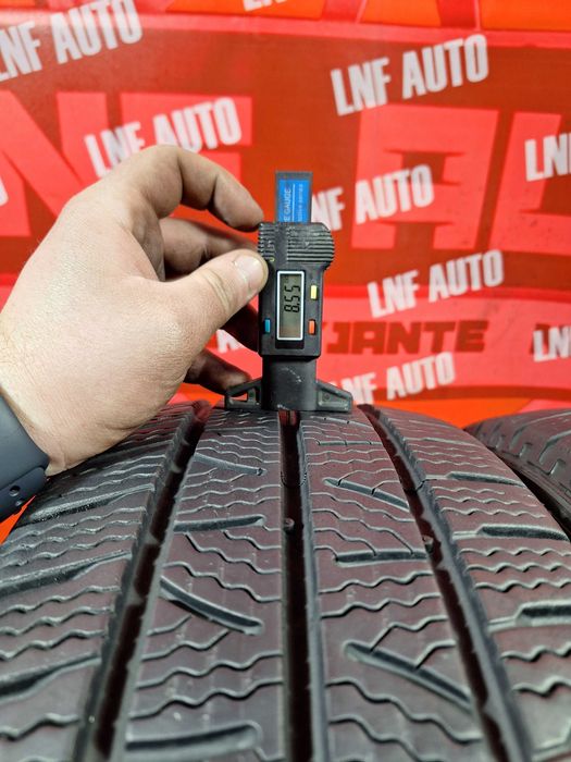 Anvelope M+S 215/60/17C - PIRELLI - CA NOI - DOT 2020 !