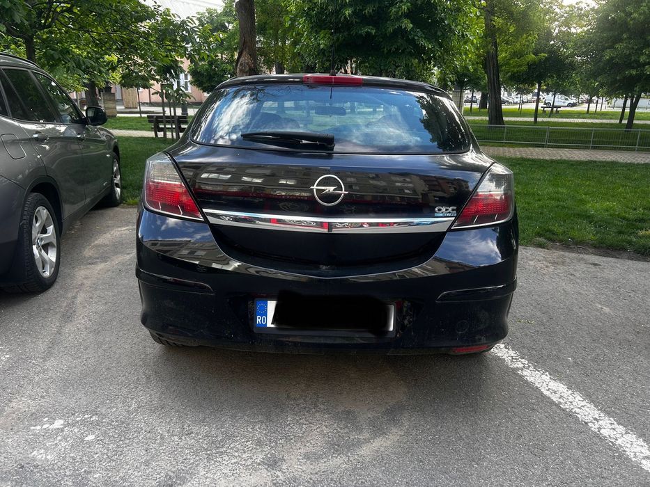 Autoturism Opel Astra