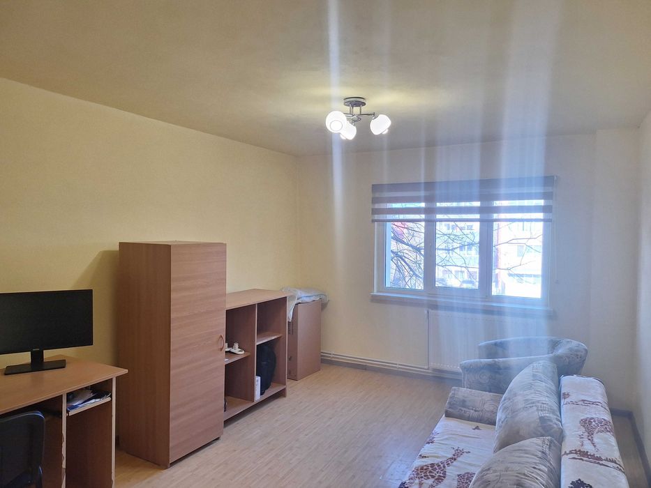 Proprietar | Apartament Etaj 1 | Linistit | Cu Centrala | Bld Dacia