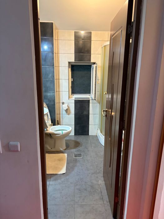 Închiriez apartament pe strada Stejarului din Florești