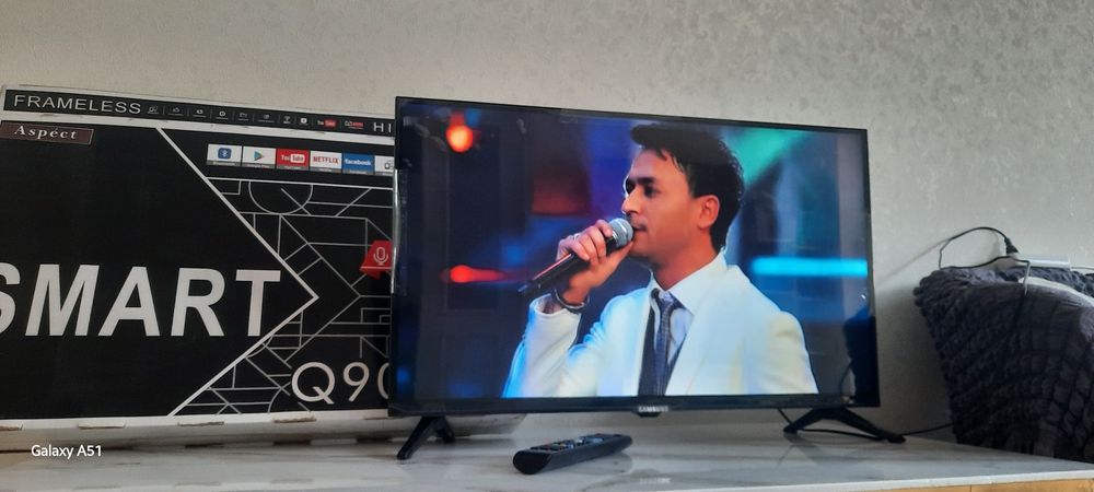 Samsung32 android smart madel 3500
