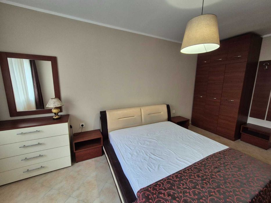 Дава се под наем Тристаен апартамент в София, Малинова долина - 86 кв.м за 765 € - Снимка #1