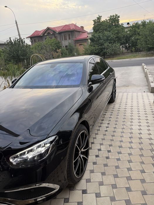 Продается Mercedes Benz w213 E300L
