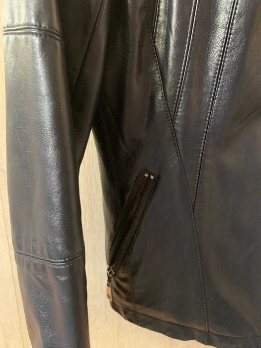 куртка экокожа 46-48 р-р