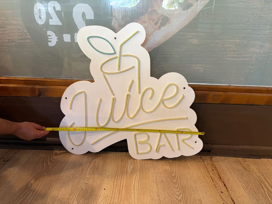 Продавам рекламни букви и рекламен знак