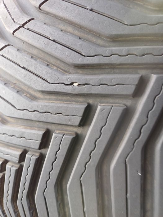 Гуми 235/55/17 Мишелин