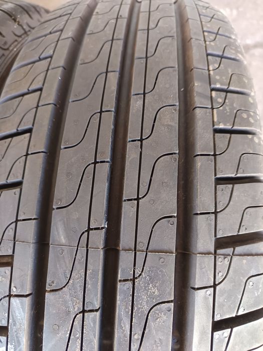 Нови летни гуми за бус 205/65/16цола Pirelli  Carrier