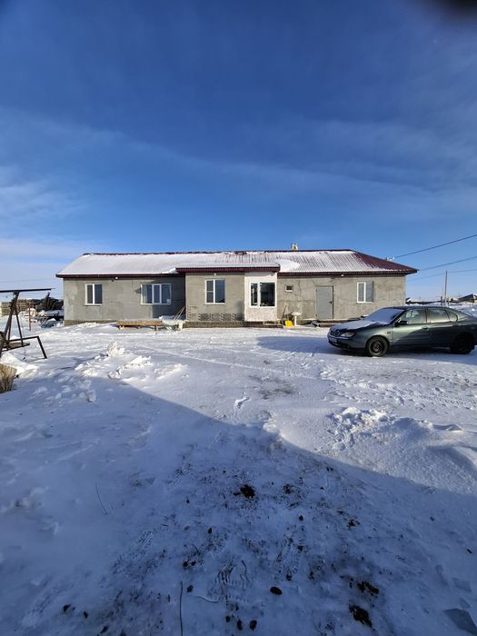 Продам времянку с тёплым гаражом