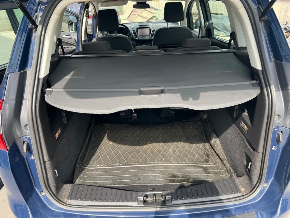 Ford grand c-max business edition