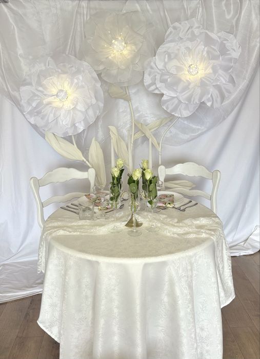 Flori uriase pentru evenimente