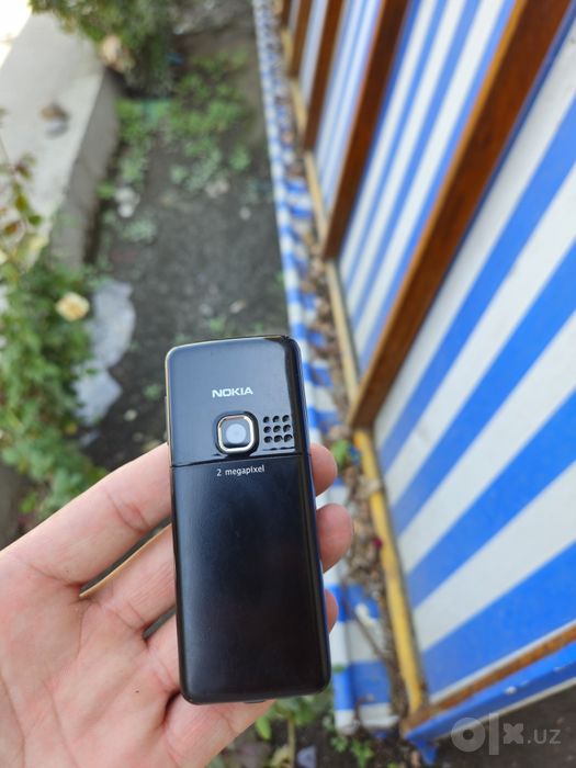 Nokia 63 00 rodnoy