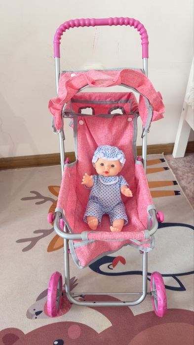 Коляска для кукол