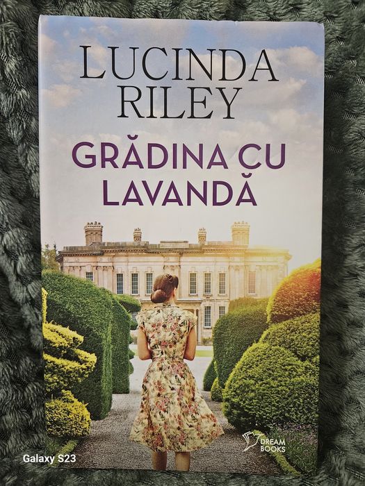 Set 8 cărți beletristică