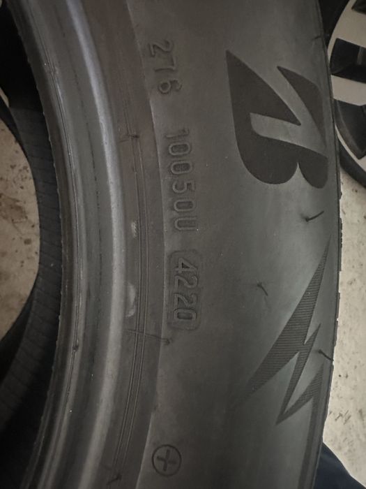 Set cauciucuri iarna 235 55 R19