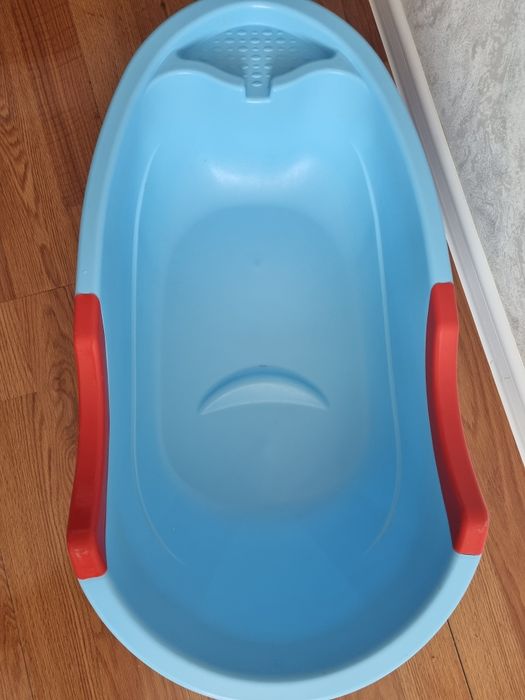Ванночка детская + подарок