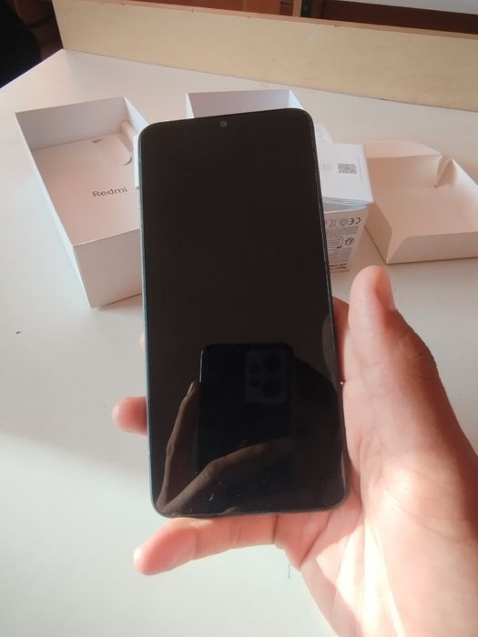 Redmi 13c срочна сотилади. Айби екран синган 1кол хамма нарсаси фулл