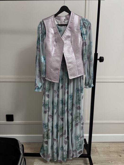 Көйлек және кажекей сатылады