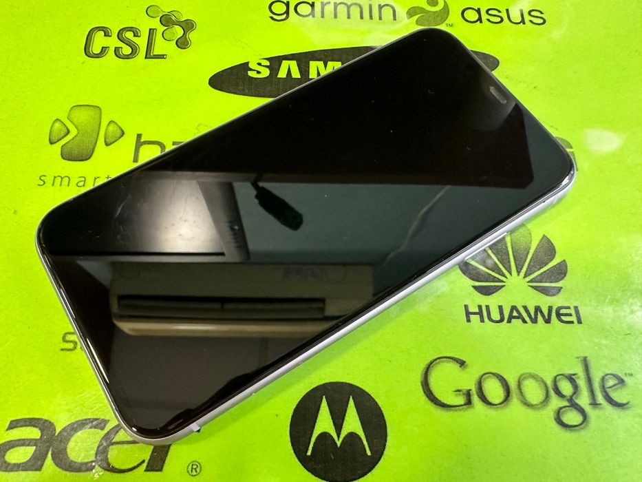 *256*gb iphone 11 Purple фабрично отключен